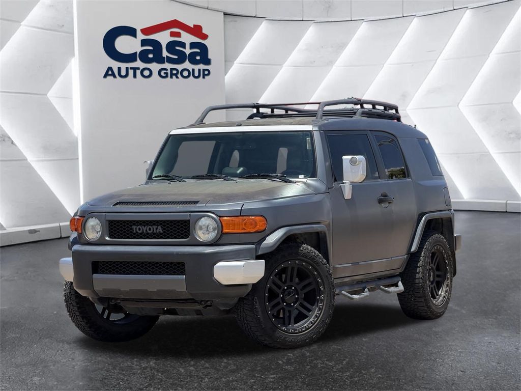 2013 Toyota FJ Cruiser 2WD