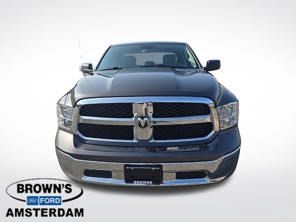 2024 RAM 1500 Classic SLT - 2
