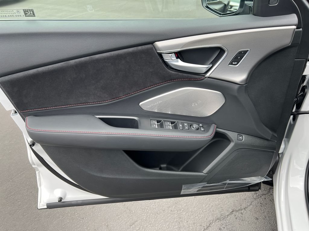 2025 Acura RDX Advance 11