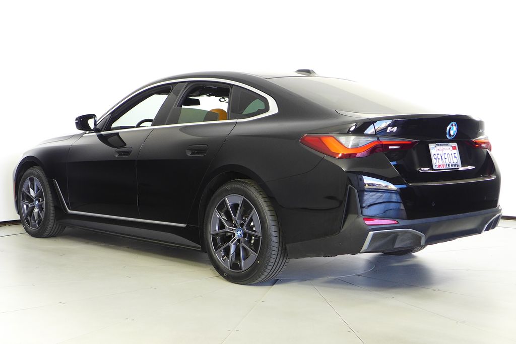 Thumbnail: 2023 BMW i4 - 9