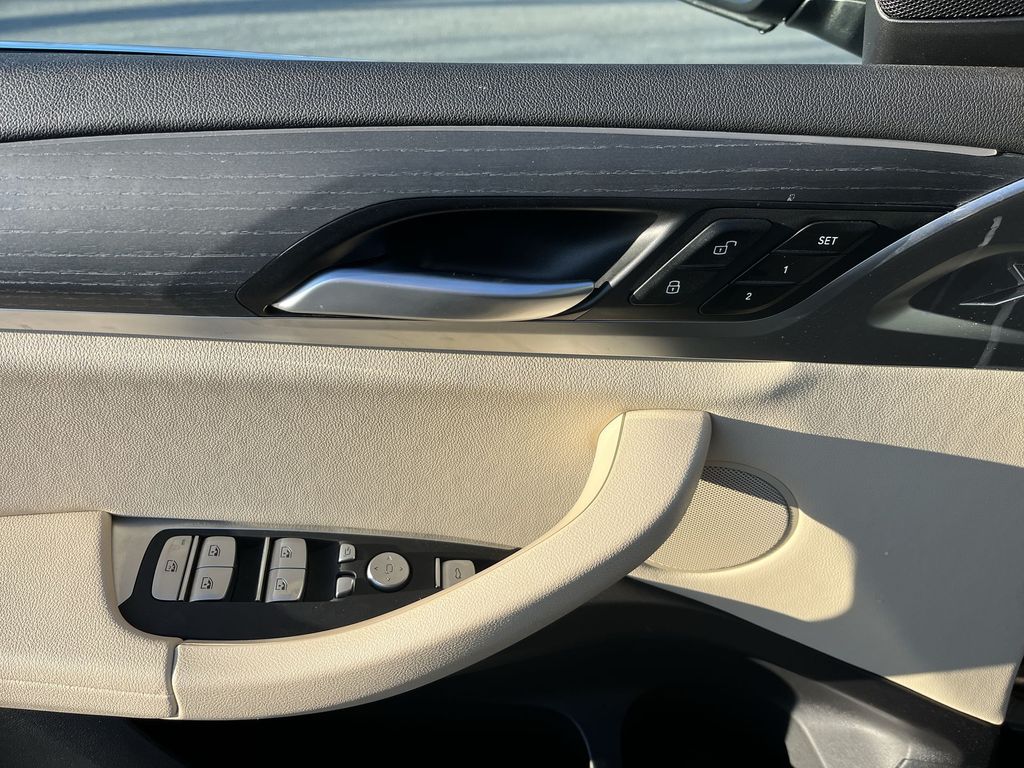 Thumbnail: 2024 BMW X3 - 13