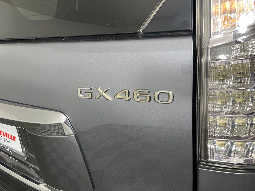 Thumbnail: 2018 Lexus GX - 4
