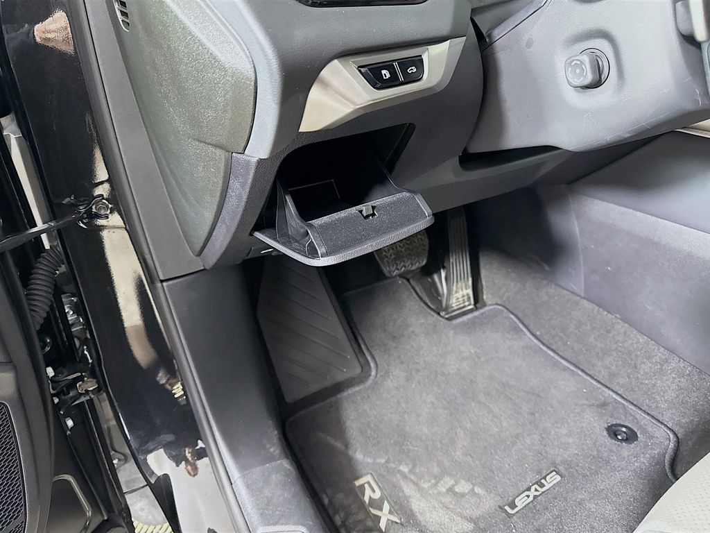 Thumbnail: 2025 Lexus RX - 10