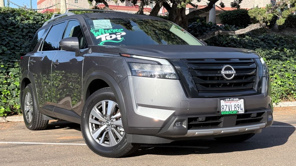 Used 2022 Nissan Pathfinder SL 4D Sport Utility