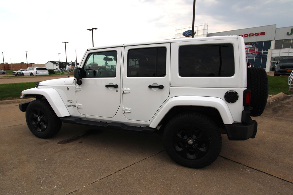 Used 2018 Jeep Wrangler JK SUV