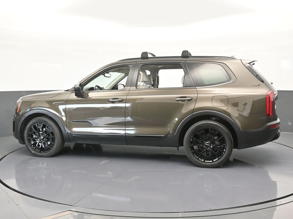 Used 2022 Kia Telluride SX with VIN 5XYP5DHC3NG283453 for sale in Miami, FL
