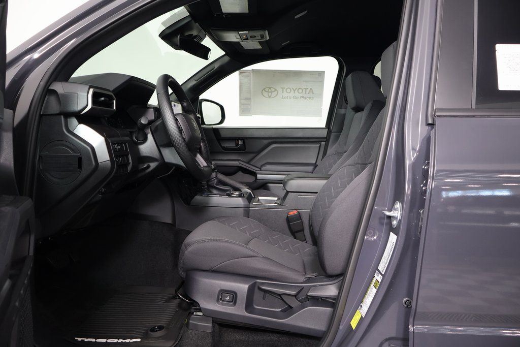 Thumbnail: 2025 Toyota Tacoma - 5