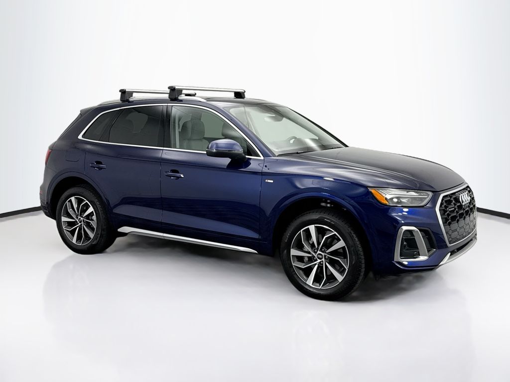 Thumbnail: 2025 Audi Q5 - 3
