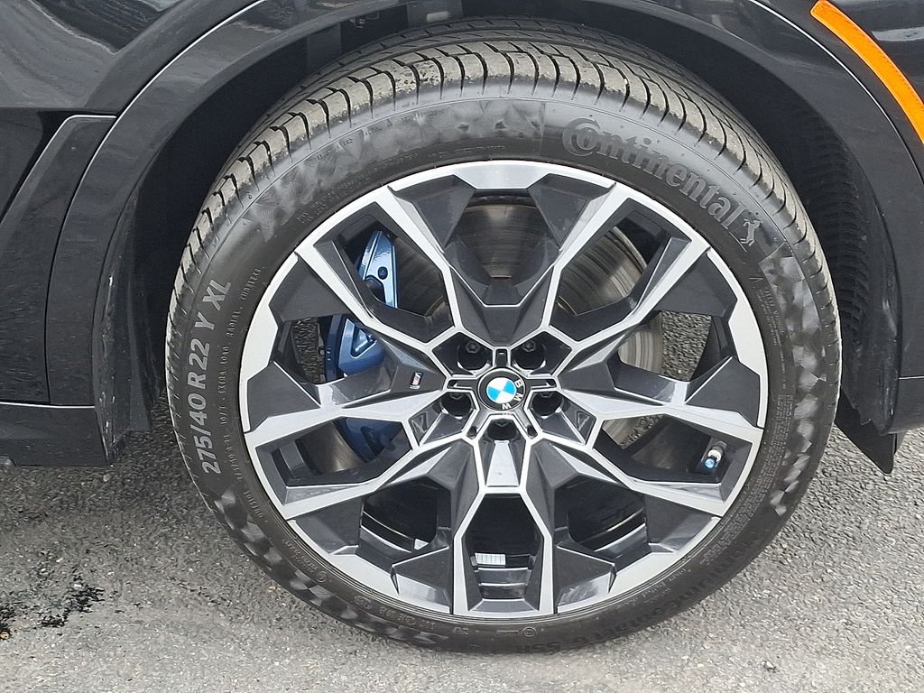 Thumbnail: 2025 BMW X7 - 8