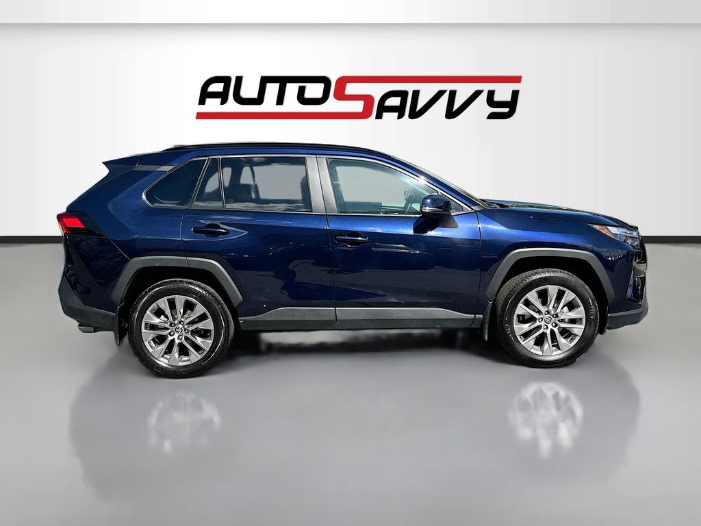 Used 2024 Blueprint Toyota XLE Premium image 8