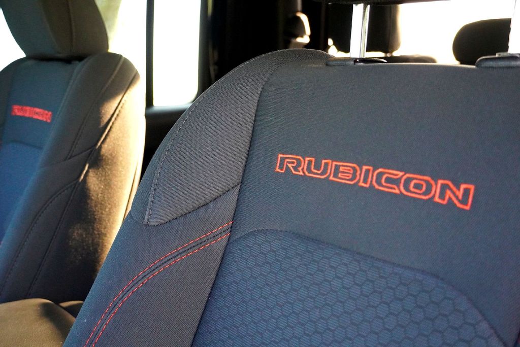 Used Car 2022 Jeep Gladiator  Rubicon For Sale Under $35,000 In Taylor, Texas