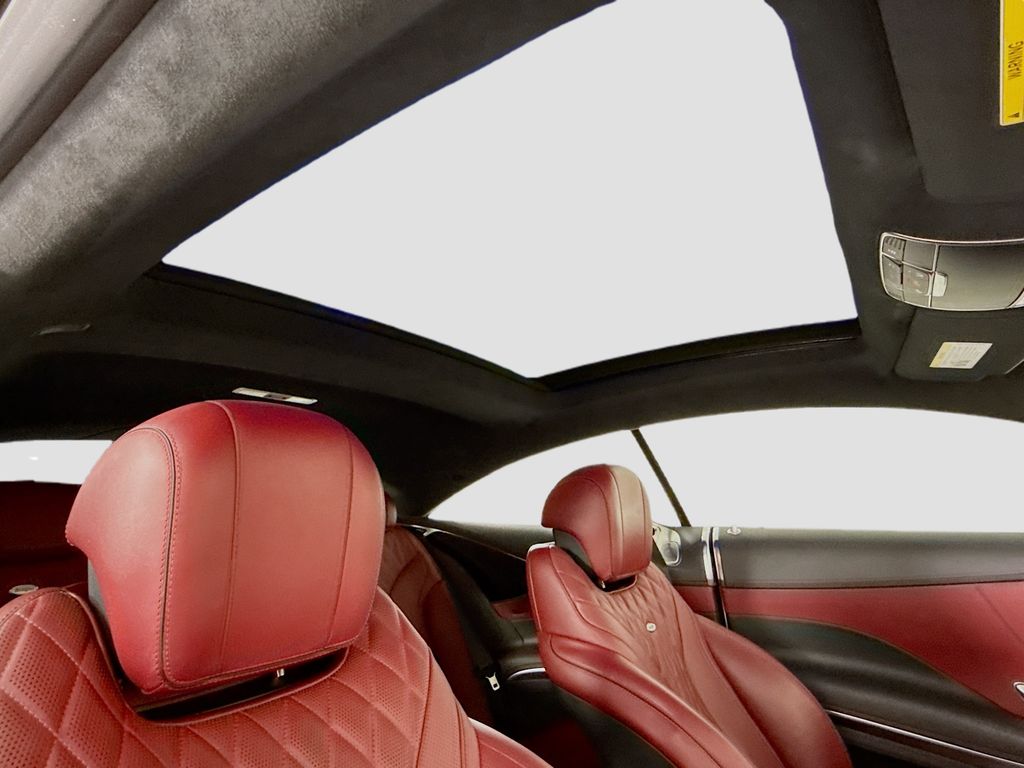 Thumbnail: 2016 Mercedes-Benz S-Class - 18