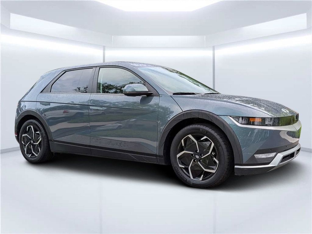 2024 Hyundai IONIQ 5 SEL