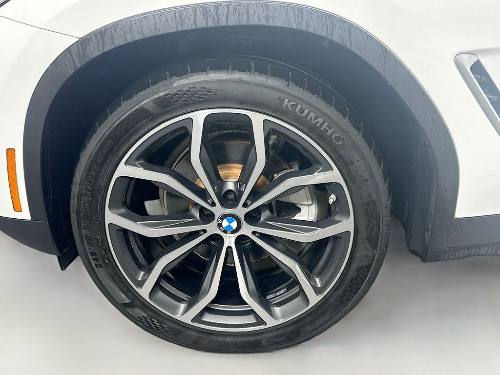 Thumbnail: 2023 BMW X4 - 32