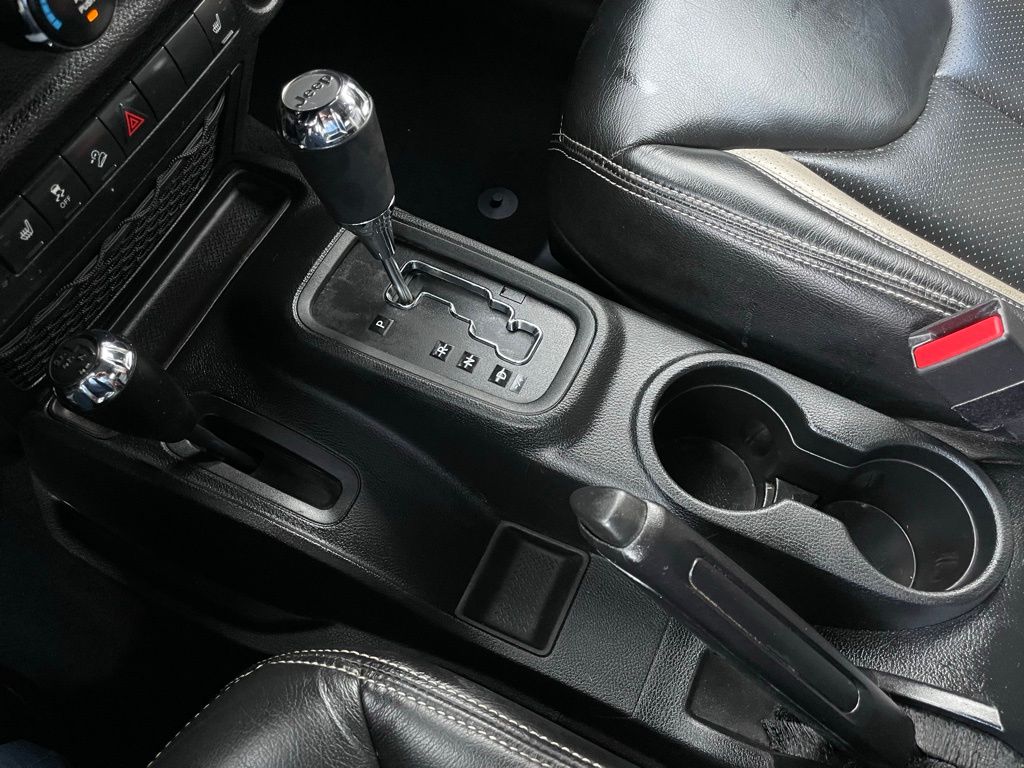 Thumbnail: 2018 Jeep Wrangler - 19
