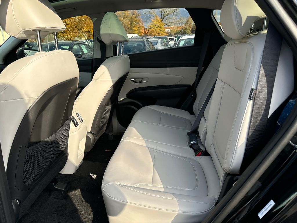 2025 Hyundai Tucson Hybrid SEL Convenience photo 11