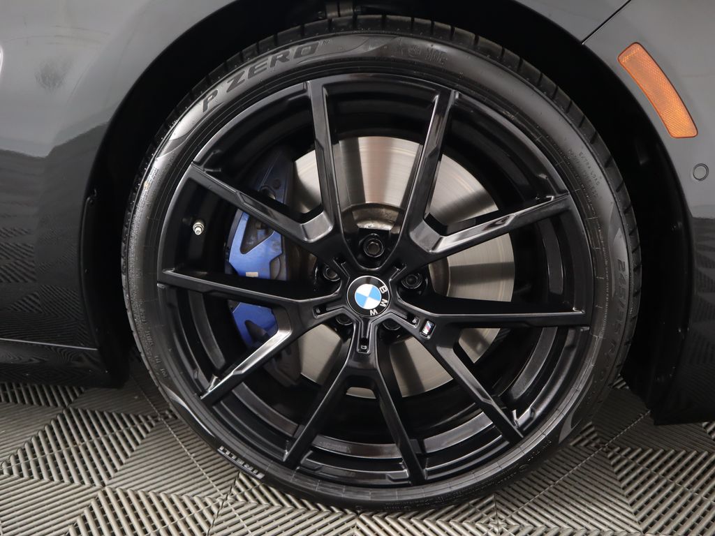 2023 BMW 8 Series M850i xDrive 32