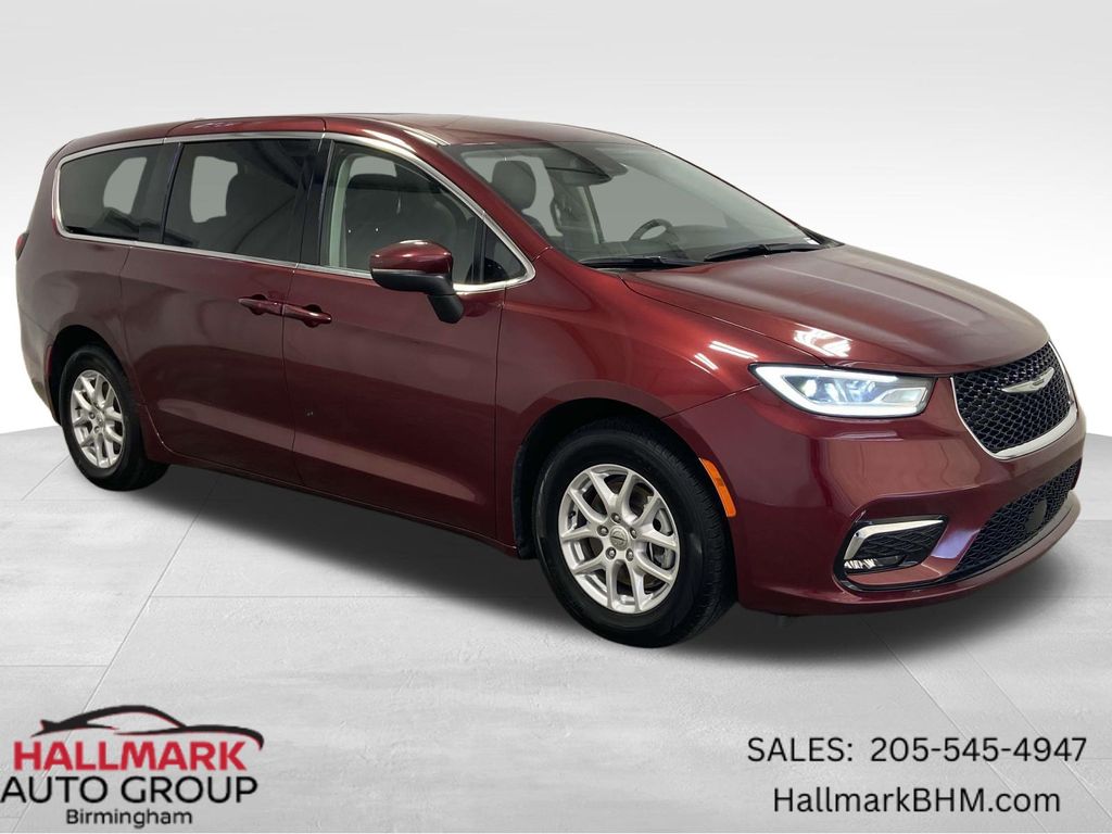 2023 Chrysler Pacifica Touring L