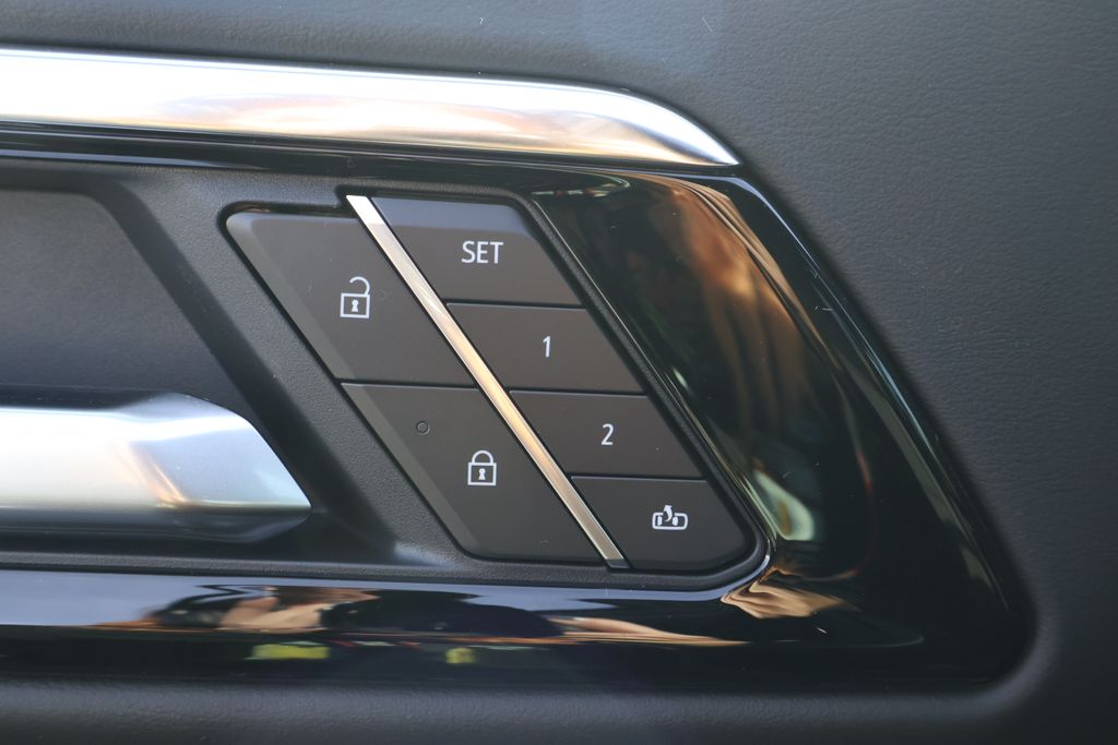 Thumbnail: 2026 Chevrolet Tahoe - 19