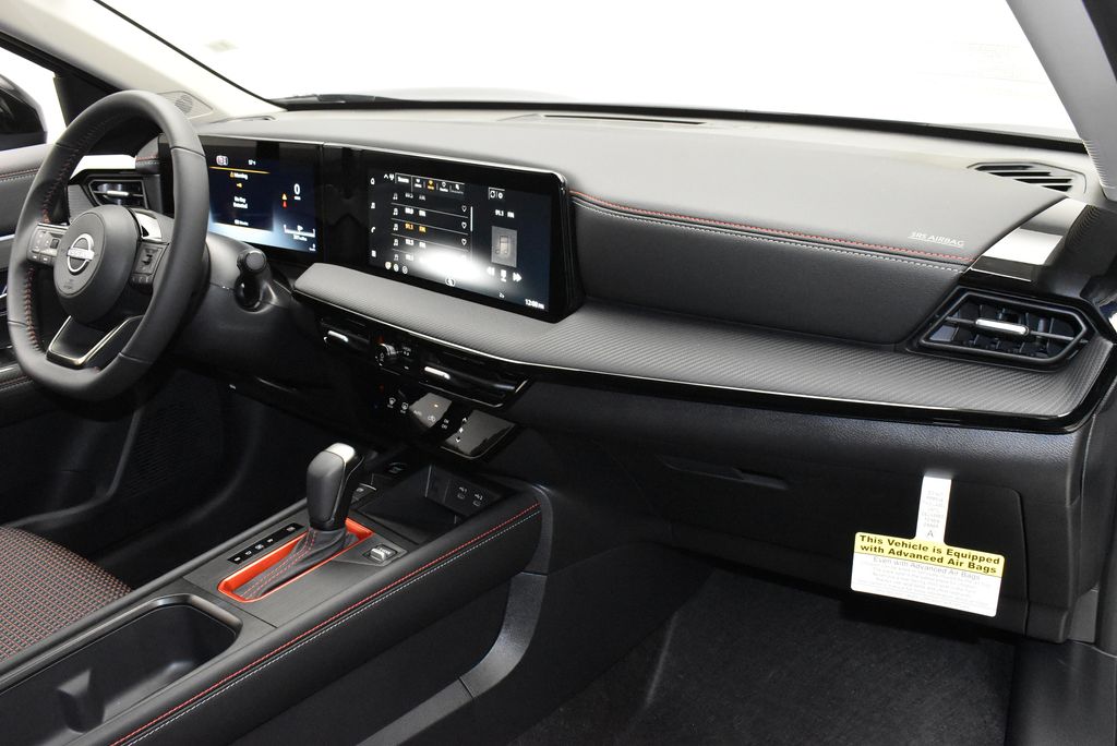 Thumbnail: 2026 Nissan Kicks - 24