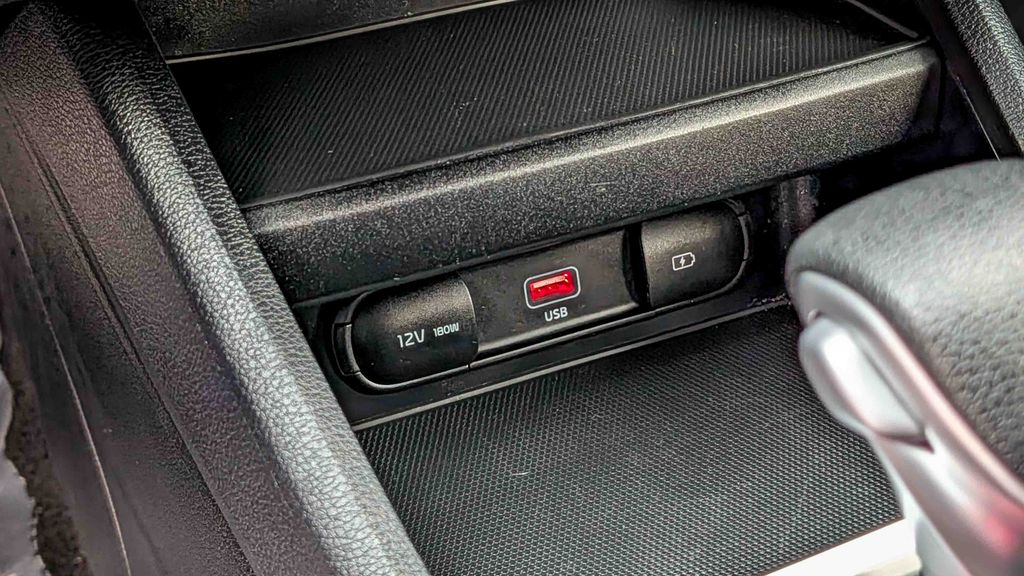 Used 2024 Kia Forte LXS 4D Sedan