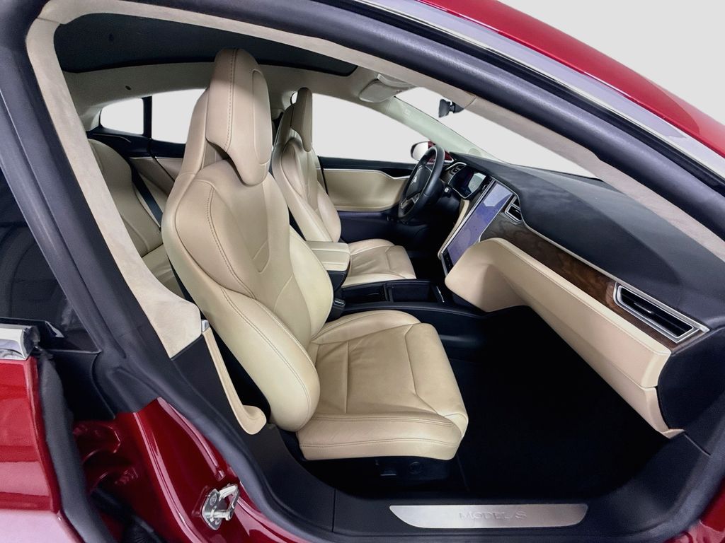 Thumbnail: 2017 Tesla Model S - 20