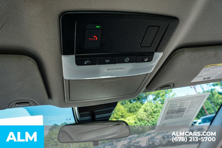Used 2025 Black Nissan 2.5 SV image 32