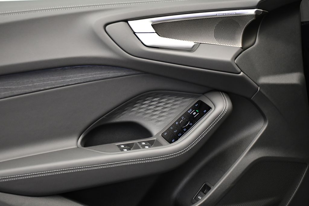 Thumbnail: 2025 Audi A5 - 32