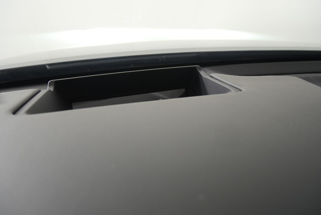 Thumbnail: 2024 Lexus ES - 26