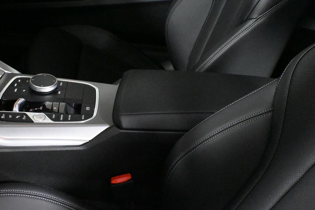 Thumbnail: 2026 BMW 2 Series - 26