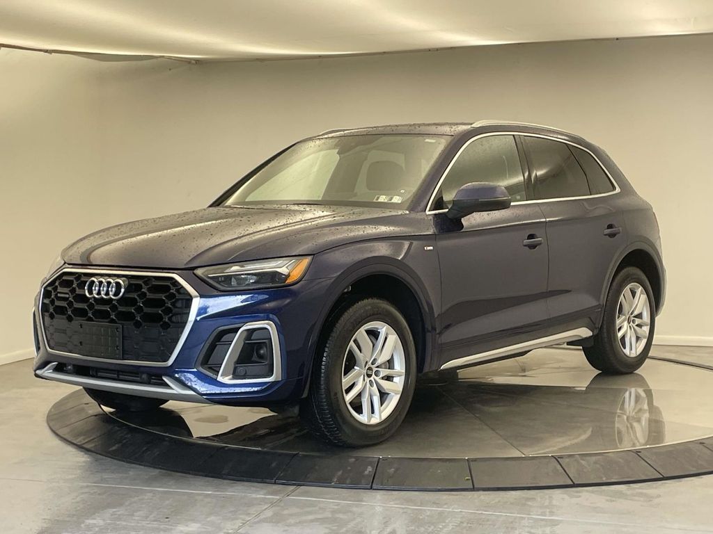 2023 Audi Q5 45 S line Premium - 0