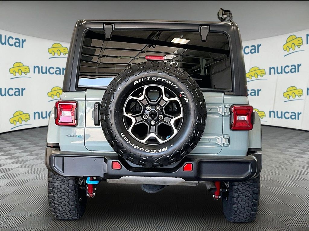 2023 Jeep Wrangler — photo 5