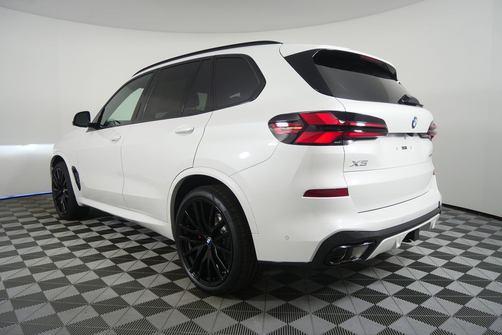 Thumbnail: 2026 BMW X5 - 5