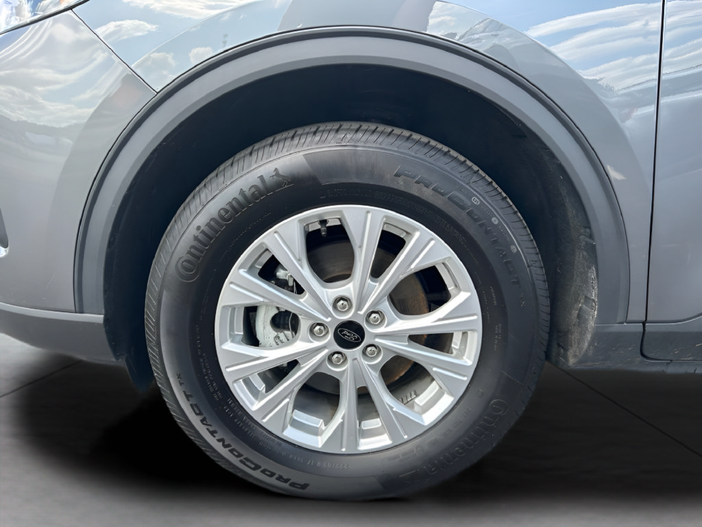 Certified Used 2025 Gray Ford Active image 27
