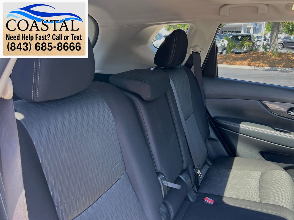 2020 Nissan Rogue SV Silver at Walterboro Ford