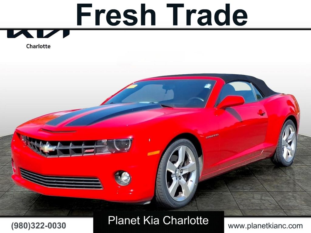 Victory Red 2013 Chevrolet Camaro Convertible Rear-Wheel Drive 6-Speed Automatic