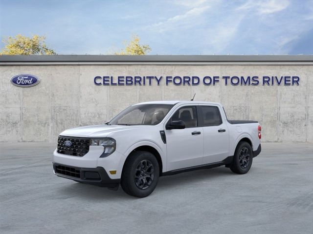 Oxford White 2025 Ford Maverick XLT SuperCrew AWD Pickup Truck All-Wheel Drive 8-Speed Automatic