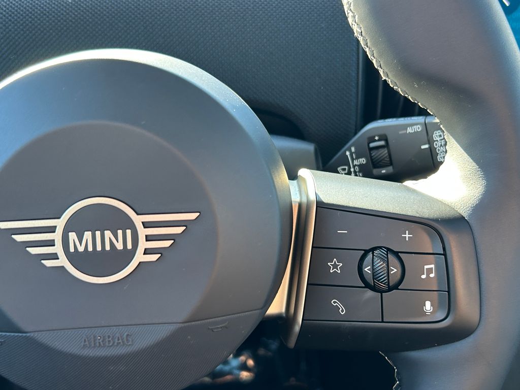 Thumbnail: 2025 MINI Cooper - 20