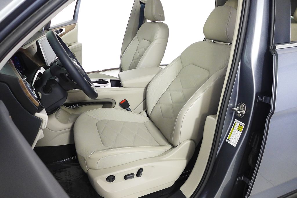 Thumbnail: 2025 Volkswagen Atlas - 23