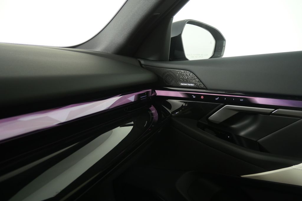 Thumbnail: 2026 BMW 5 Series - 24