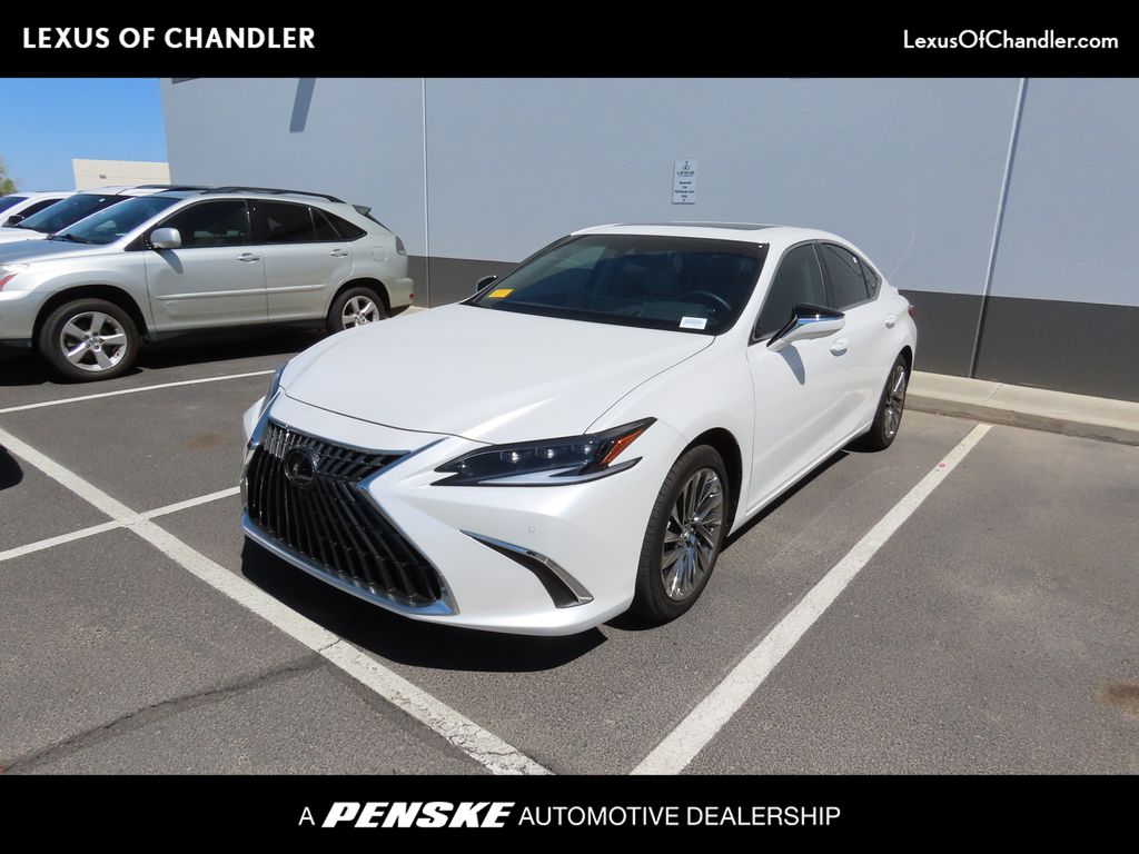 2024 Lexus ES Hybrid 300h Luxury Hero Image