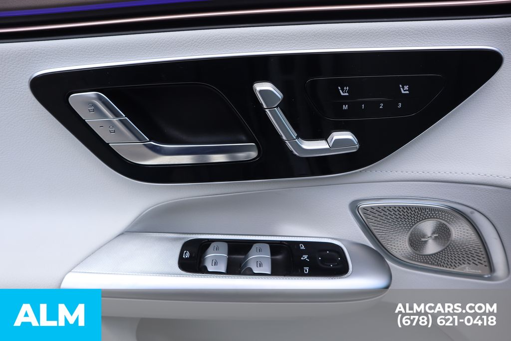 Used 2025 White Mercedes-Benz 350+ Sedan image 12