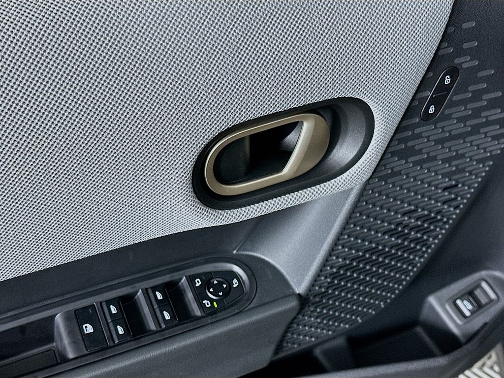 Thumbnail: 2026 MINI Cooper - 19