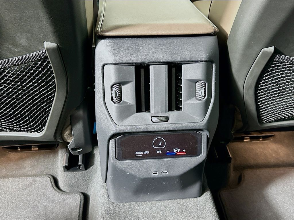 Thumbnail: 2026 BMW X3 - 18