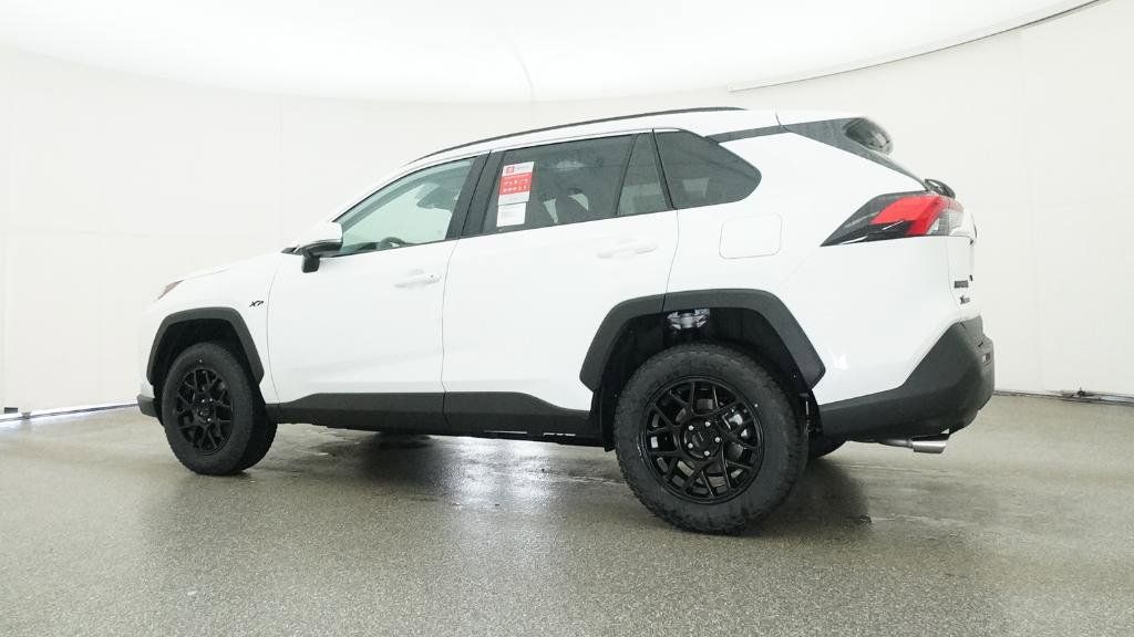 Thumbnail: 2025 Toyota RAV4 - 19