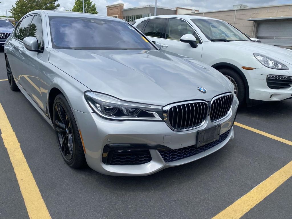 2016 BMW 7 Series 750i xDrive 3