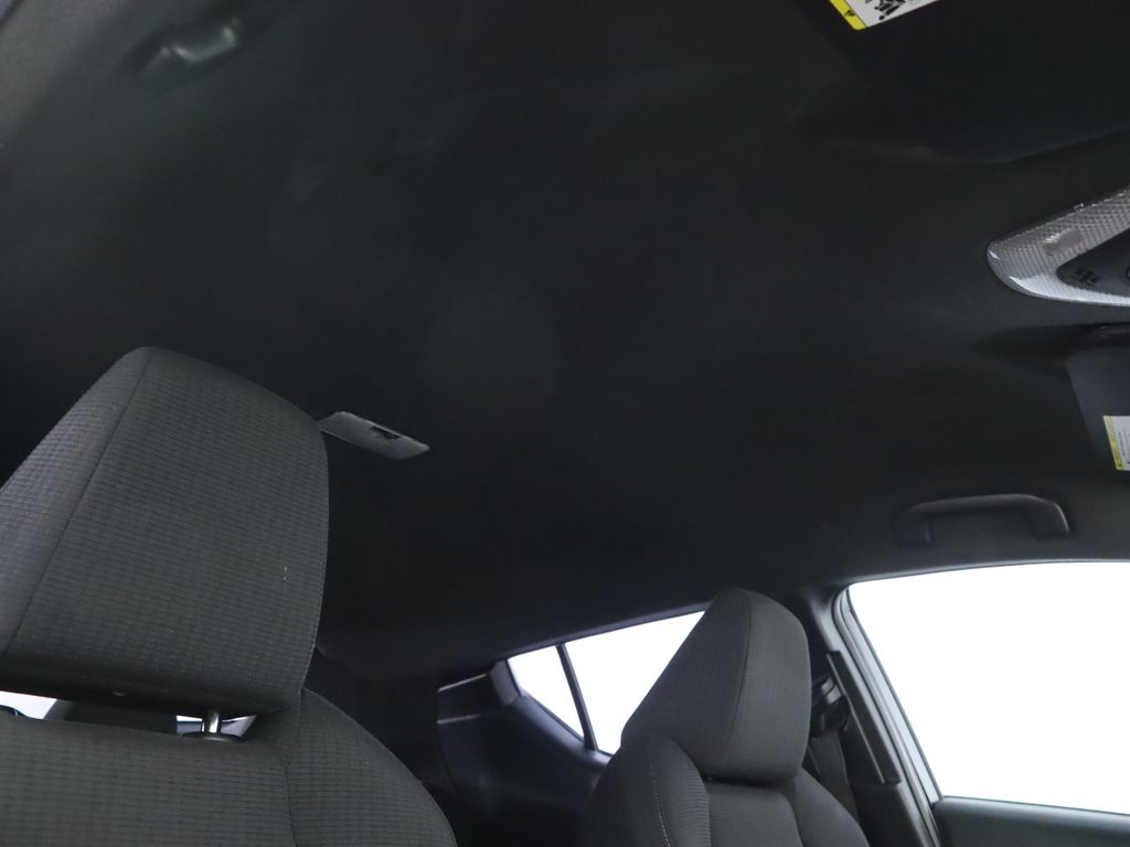 2018 Toyota C-HR XLE 18