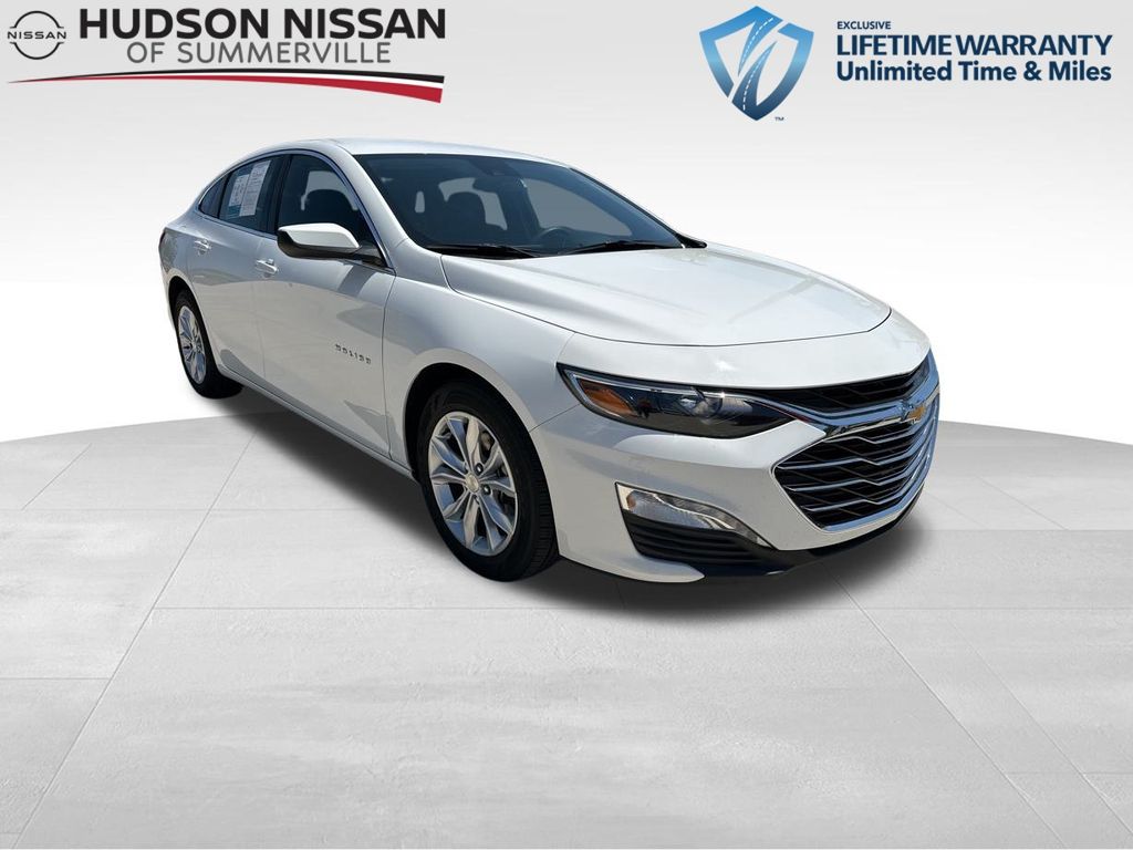 2023 Summit White Chevrolet Malibu LT Sedan