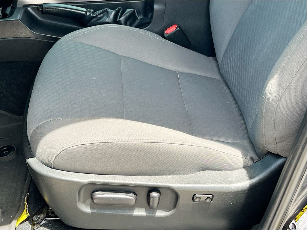 Used 2022 Gray Toyota SR5 image 18