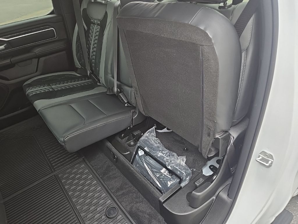 Used 2025 White Ram Big Horn/Lone Star image 55